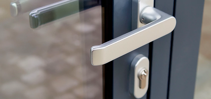 Broken Door Lock Cylinder Repair in Pasadena, California