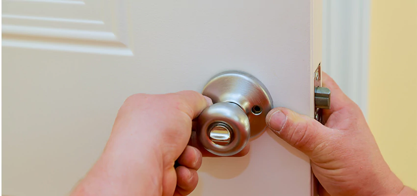 After-hours Locksmith For Lock And Key Installation in Pasadena, CA
