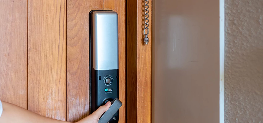 Home Security Electronic Locks Upgrades in Pasadena, CA